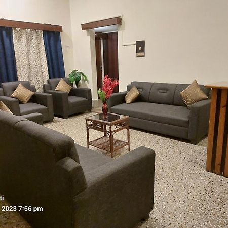 Riverview Guest House Guwahati Ngoại thất bức ảnh