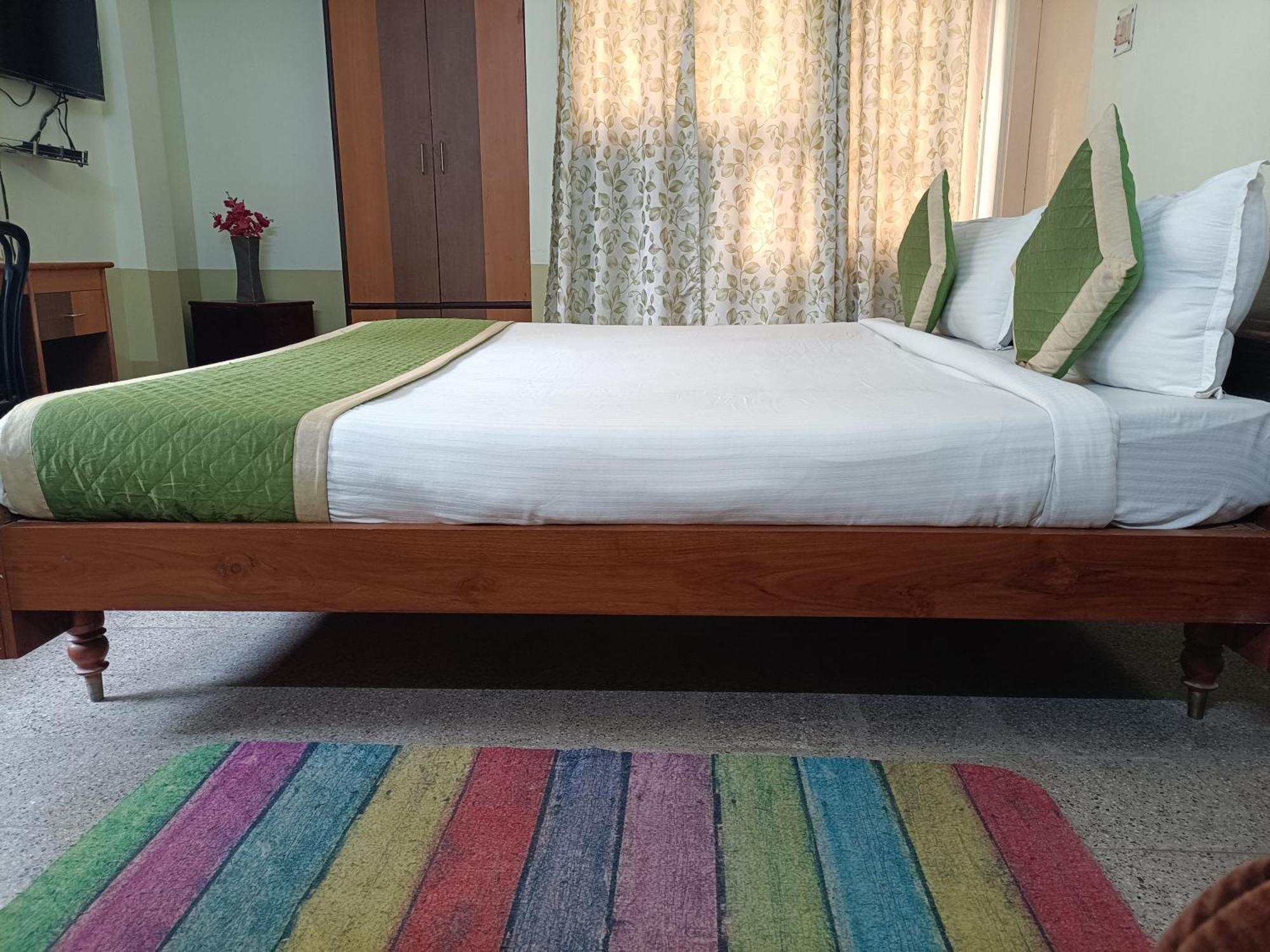 Riverview Guest House Guwahati Ngoại thất bức ảnh